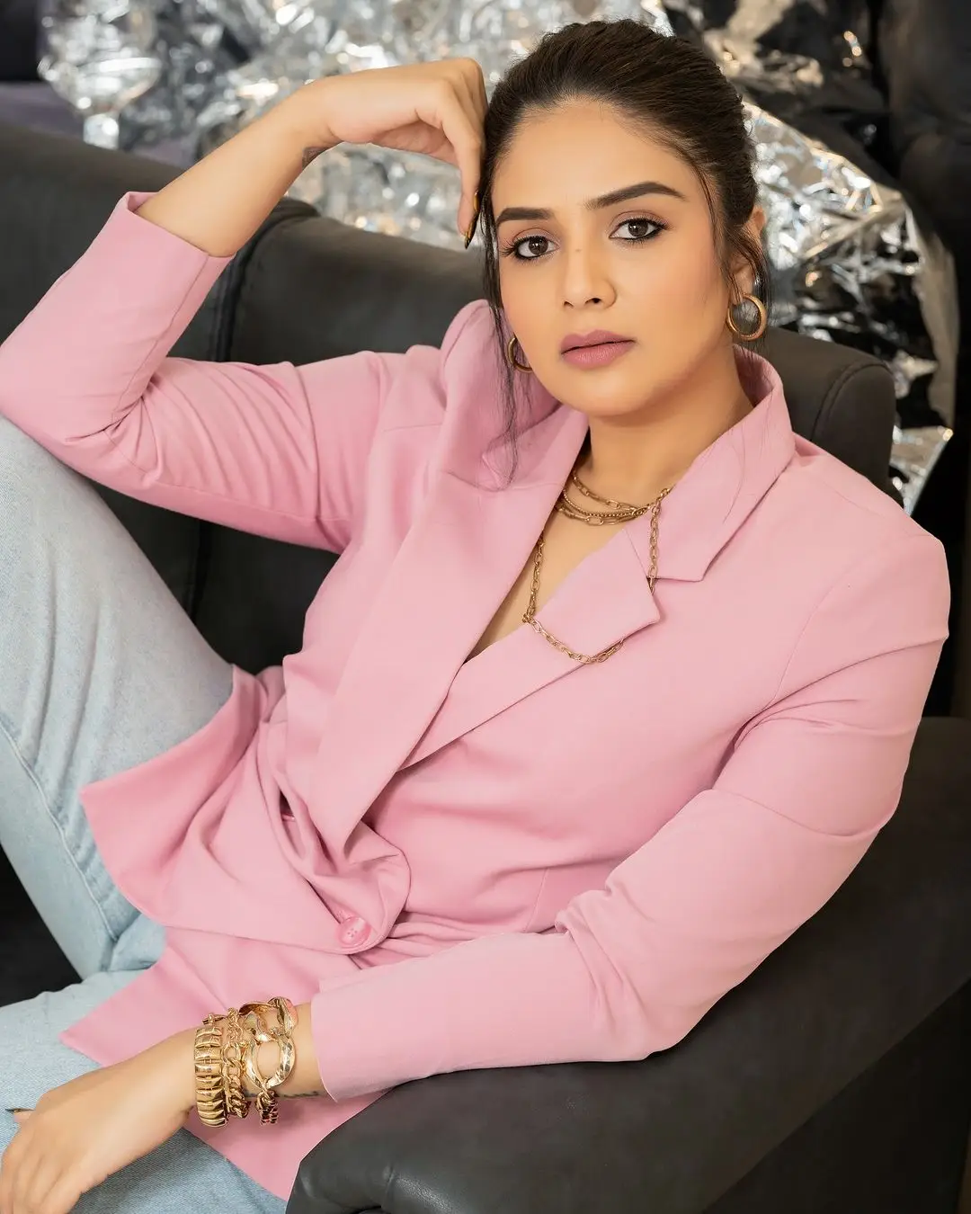 Gemini TV Anchor Sreemukhi Stills In Pink Coat Blue Jeans